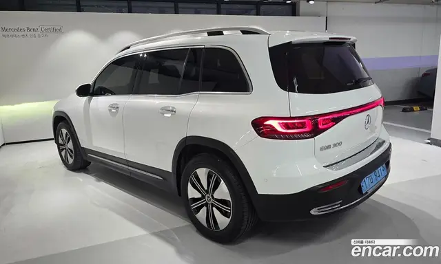 Mercedes-Benz EQB 2023 0.6 АКПП, миниатюра 3