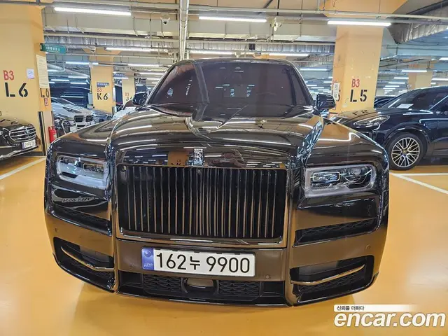 Rolls-Royce Cullinan 2024 6.7 АКПП, миниатюра 3 Rolls-Royce Cullinan 2024 6.7 АКПП, миниатюра 3