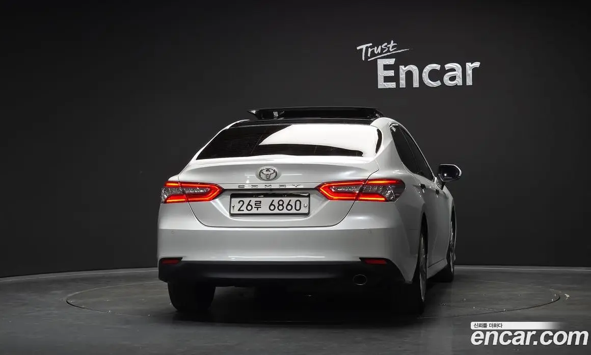 Toyota Camry 2018 2.5 АКПП, фото 4