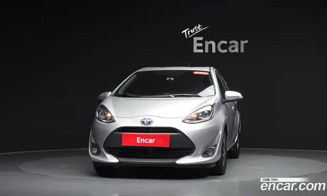 Toyota Prius 2018 1.5 АКПП, миниатюра 2