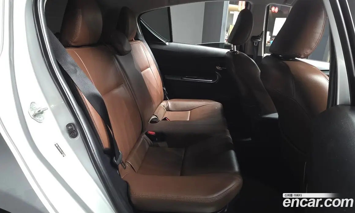 Toyota Prius 2018 1.5 АКПП, фото 17