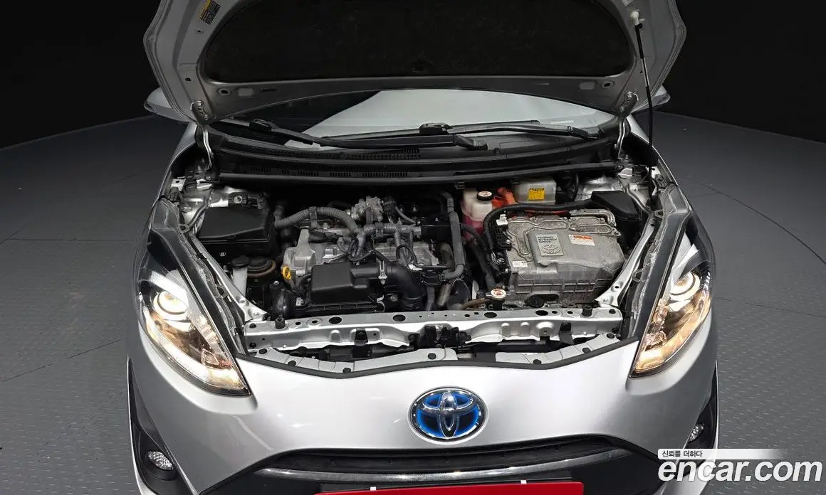 Toyota Prius 2018 1.5 АКПП, фото 5