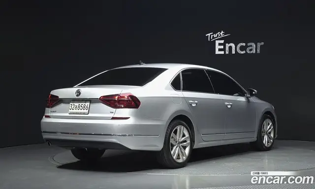 Volkswagen Passat 2018 2.0 АКПП, миниатюра 2