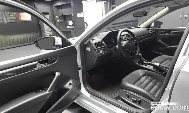 Volkswagen Passat 2018 2.0 АКПП, миниатюра 10
