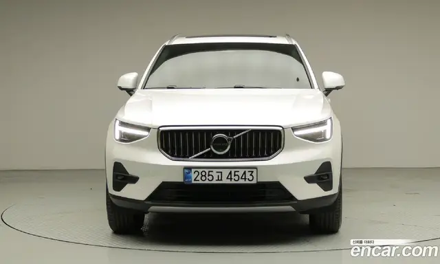 Volvo XC40 2025 2.0 АКПП, миниатюра 2