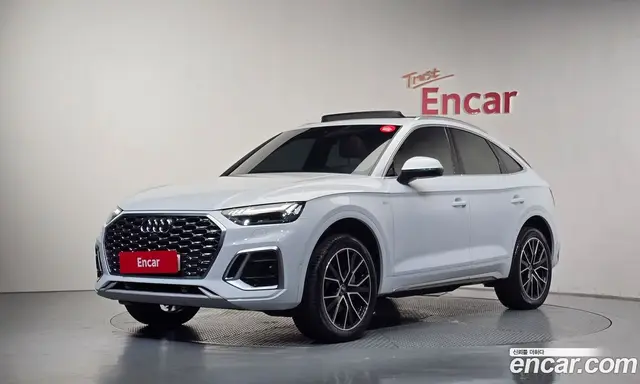 Audi Q5, 2024, 18 676 км