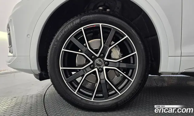 Audi Q5 2024 2.0 АКПП, миниатюра 5 Audi Q5 2024 2.0 АКПП, миниатюра 5