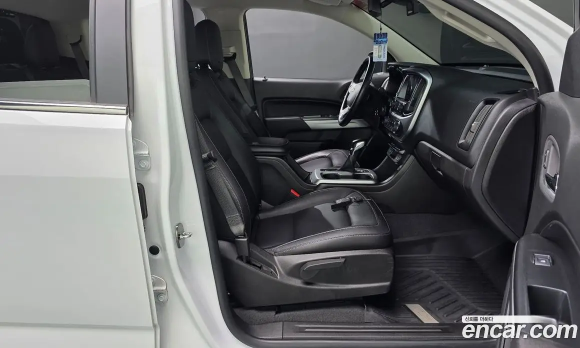 Chevrolet Colorado 2022 3.6 АКПП, фото 16