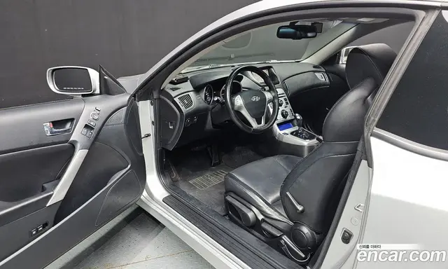 Hyundai Genesis 2009 2.0 АКПП, миниатюра 10 Hyundai Genesis 2009 2.0 АКПП, миниатюра 10