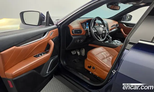 Maserati Levante 2019 3.0 АКПП, миниатюра 10 Maserati Levante 2019 3.0 АКПП, миниатюра 10