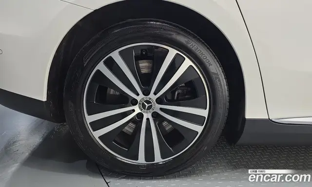 Mercedes-Benz EQE 2023 0.3 АКПП, миниатюра 5