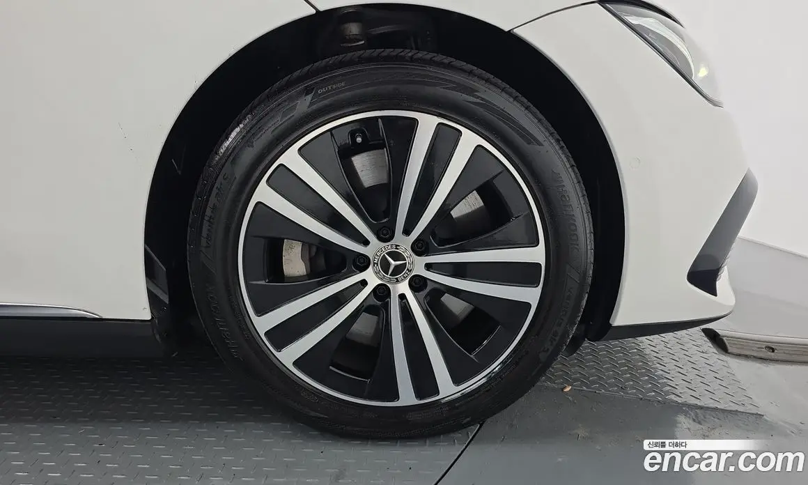 Mercedes-Benz EQE 2023 0.3 АКПП, фото 7