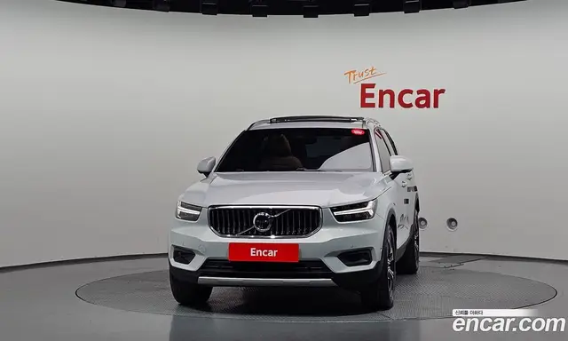 Volvo XC40 2021 2.0 АКПП, миниатюра 3