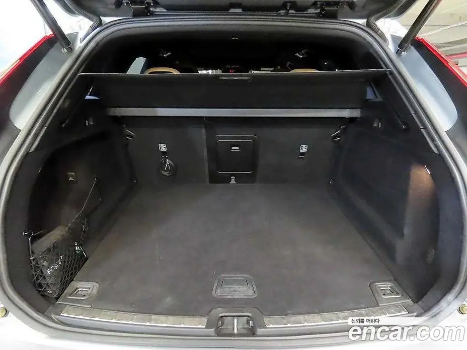 Volvo XC60 2018 2.0 АКПП, фото 17
