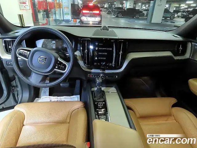 Volvo XC60 2018 2.0 АКПП, миниатюра 7