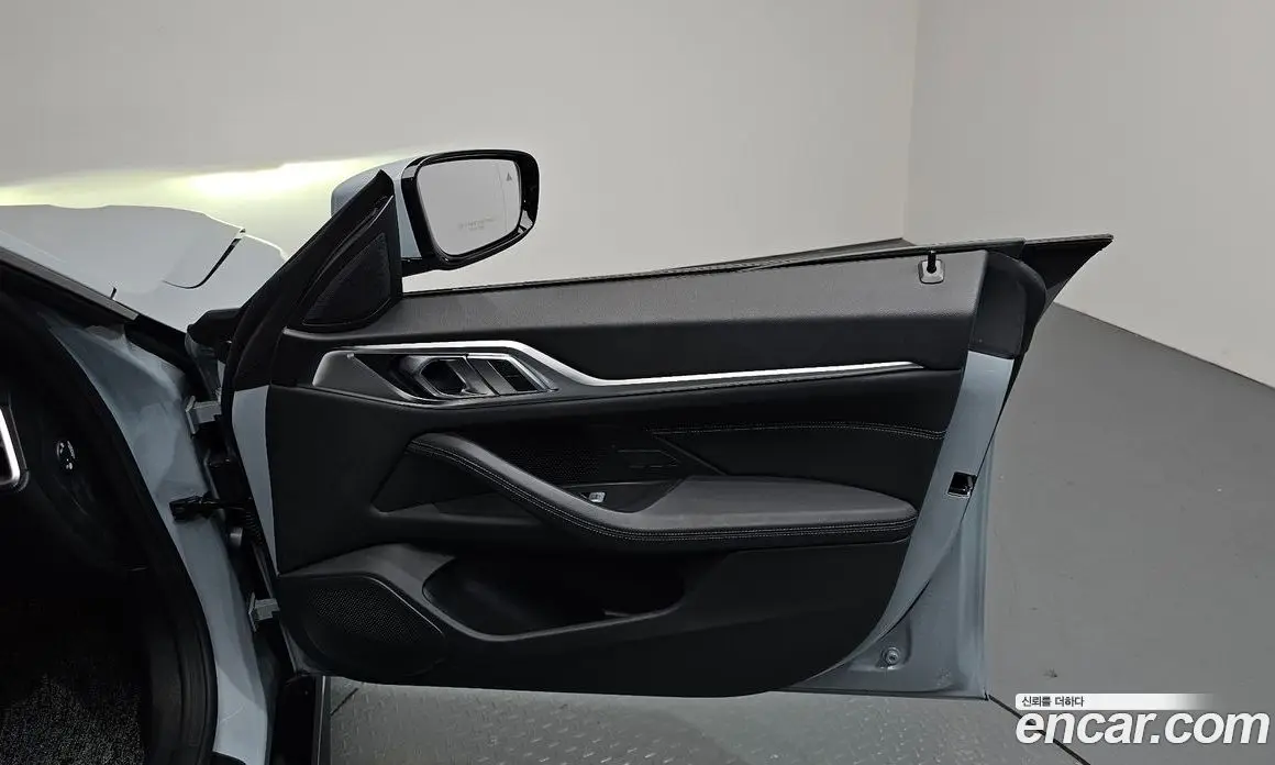 BMW i4 2025 0.2 АКПП, фото 13