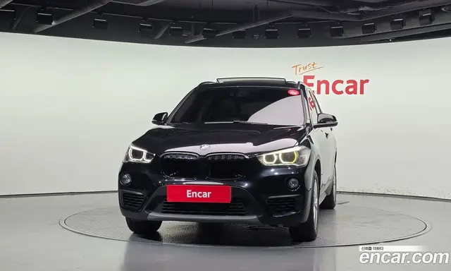BMW X1 2017 2.0 АКПП, миниатюра 3