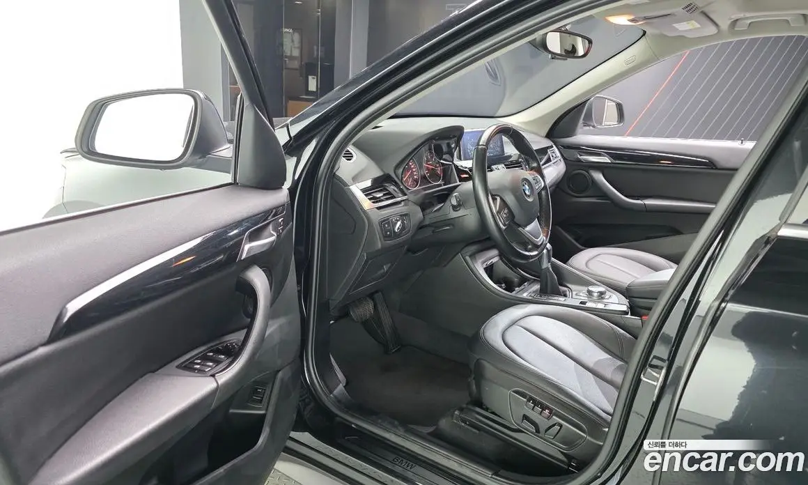 BMW X1 2017 2.0 АКПП, фото 10