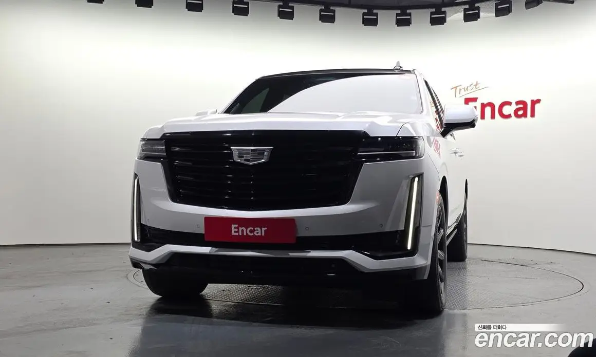 Cadillac Escalade 2021 6.2 АКПП, фото 3