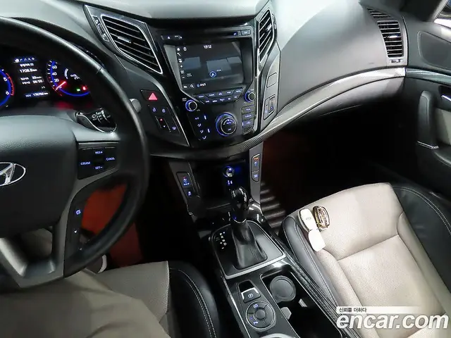 Hyundai i40 2016 1.7 АКПП, миниатюра 11 Hyundai i40 2016 1.7 АКПП, миниатюра 11