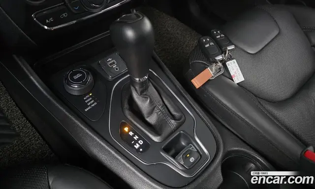 Jeep Cherokee 2018 2.4 АКПП, миниатюра 9 Jeep Cherokee 2018 2.4 АКПП, миниатюра 9