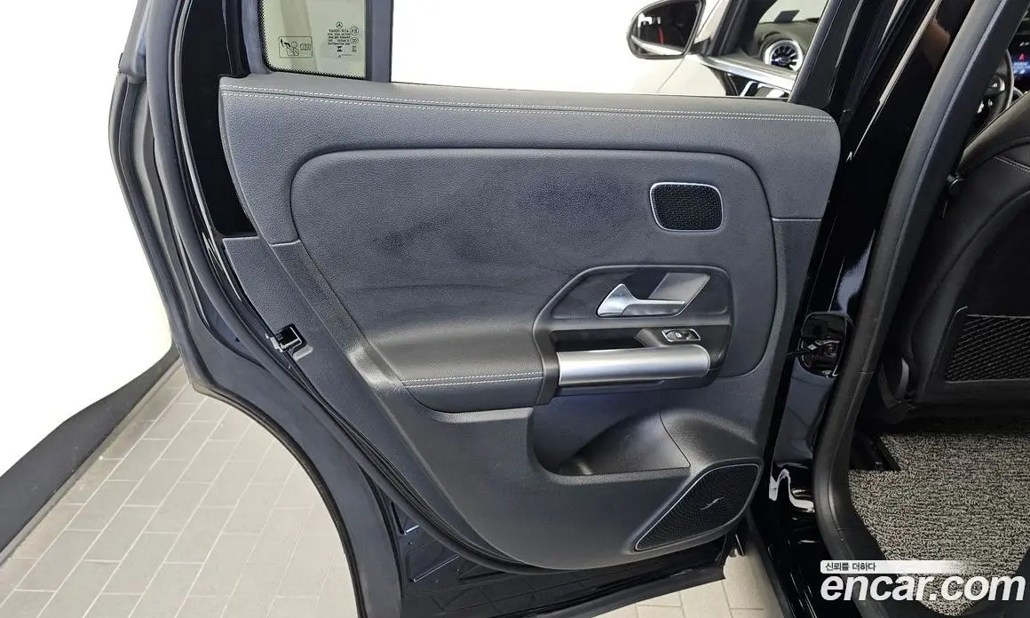 Mercedes-Benz EQA 2023 0.2 АКПП, фото 15