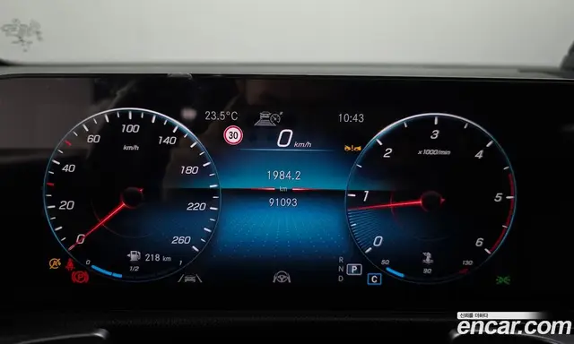 Mercedes-Benz GLB-Class 2022 1.9 АКПП, миниатюра 11