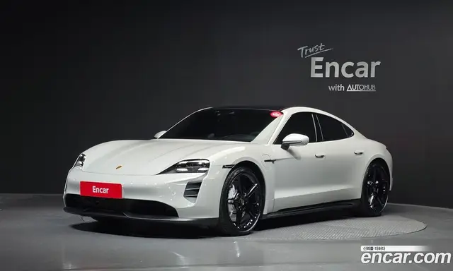Porsche Taycan, 2022, 16 961 км