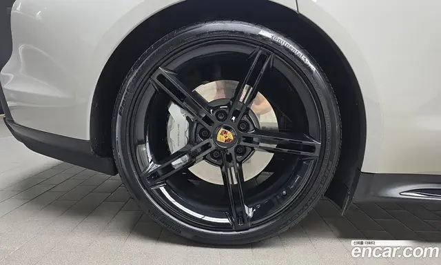 Porsche Taycan 2022 0.1 АКПП, миниатюра 5 Porsche Taycan 2022 0.1 АКПП, миниатюра 5