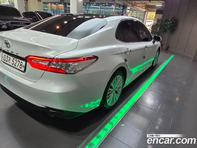 Toyota Camry 2019 2.5 АКПП, миниатюра 2