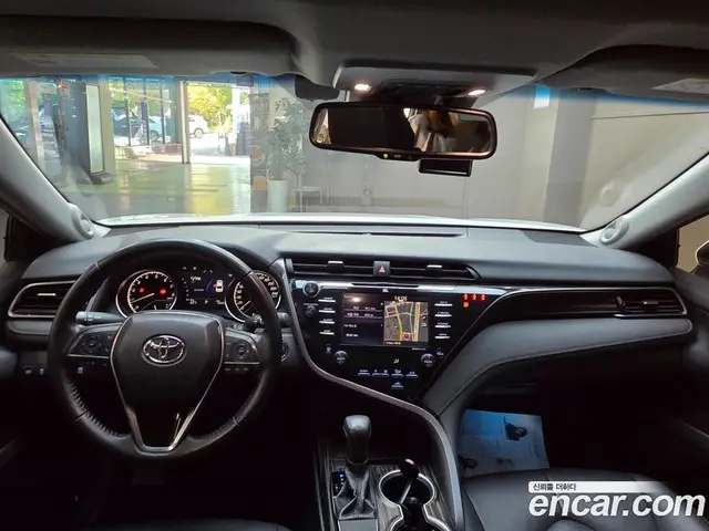Toyota Camry 2019 2.5 АКПП, миниатюра 11