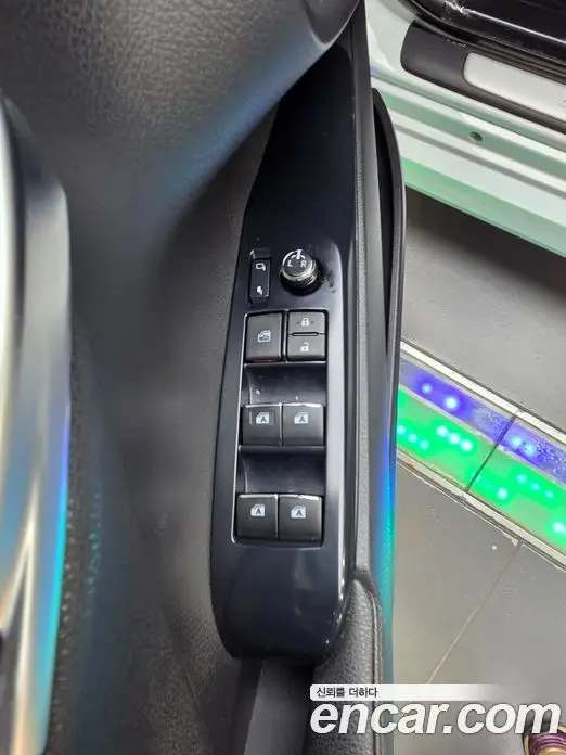 Toyota Camry 2019 2.5 АКПП, фото 15