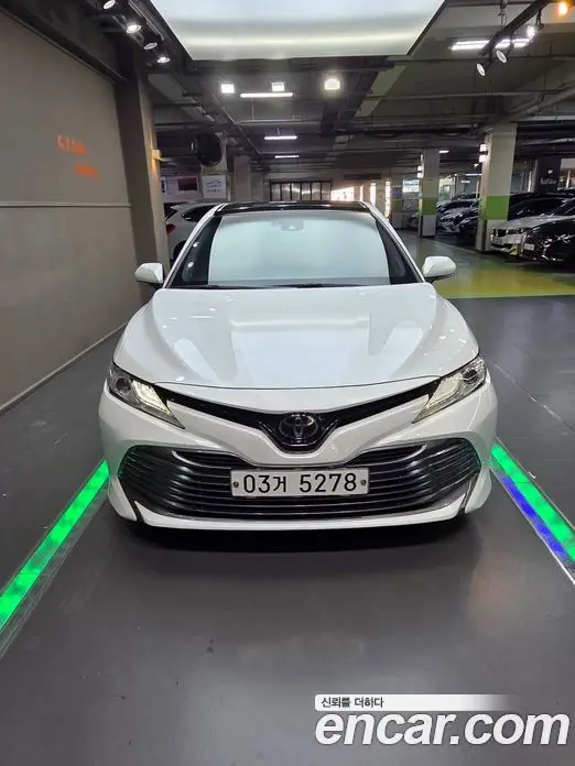 Toyota Camry 2019 2.5 АКПП, миниатюра 3