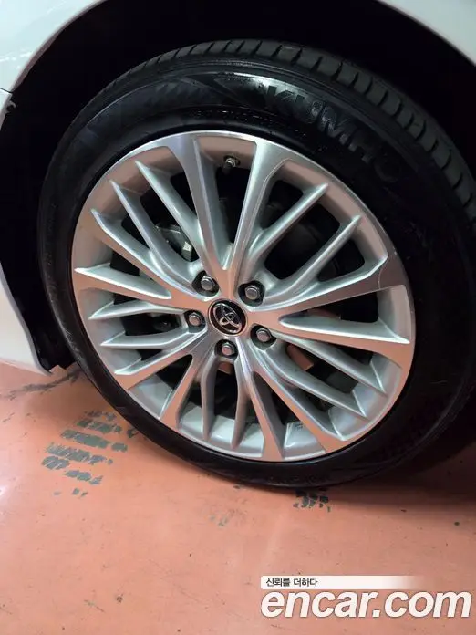 Toyota Camry 2019 2.5 АКПП, фото 5