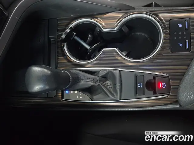Toyota Camry 2019 2.5 АКПП, миниатюра 9