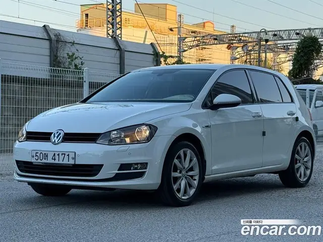Volkswagen Golf 2015 1.6 АКПП, миниатюра 2