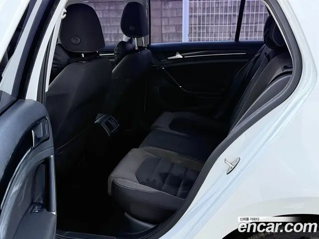 Volkswagen Golf 2015 1.6 АКПП, миниатюра 6