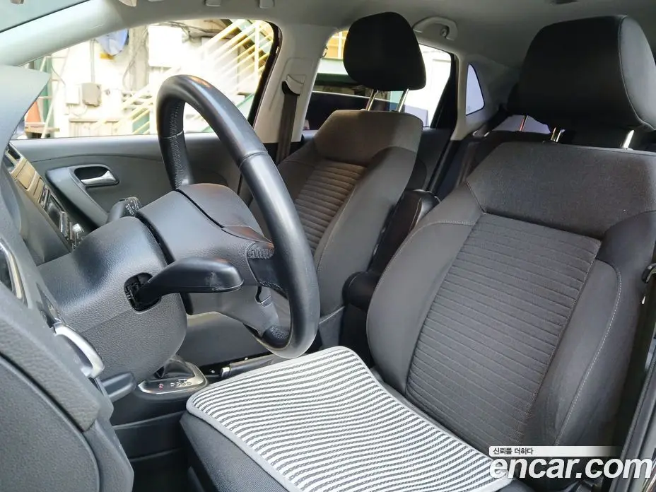 Volkswagen Polo 2013 1.6 АКПП, фото 12