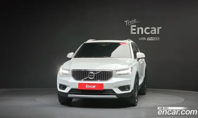 Volvo XC40 2020 2.0 АКПП, миниатюра 2