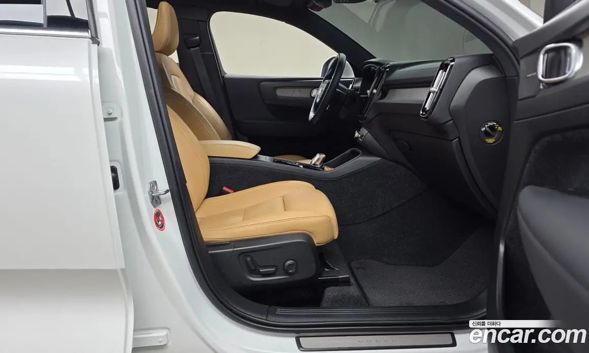 Volvo XC40 2020 2.0 АКПП, фото 15