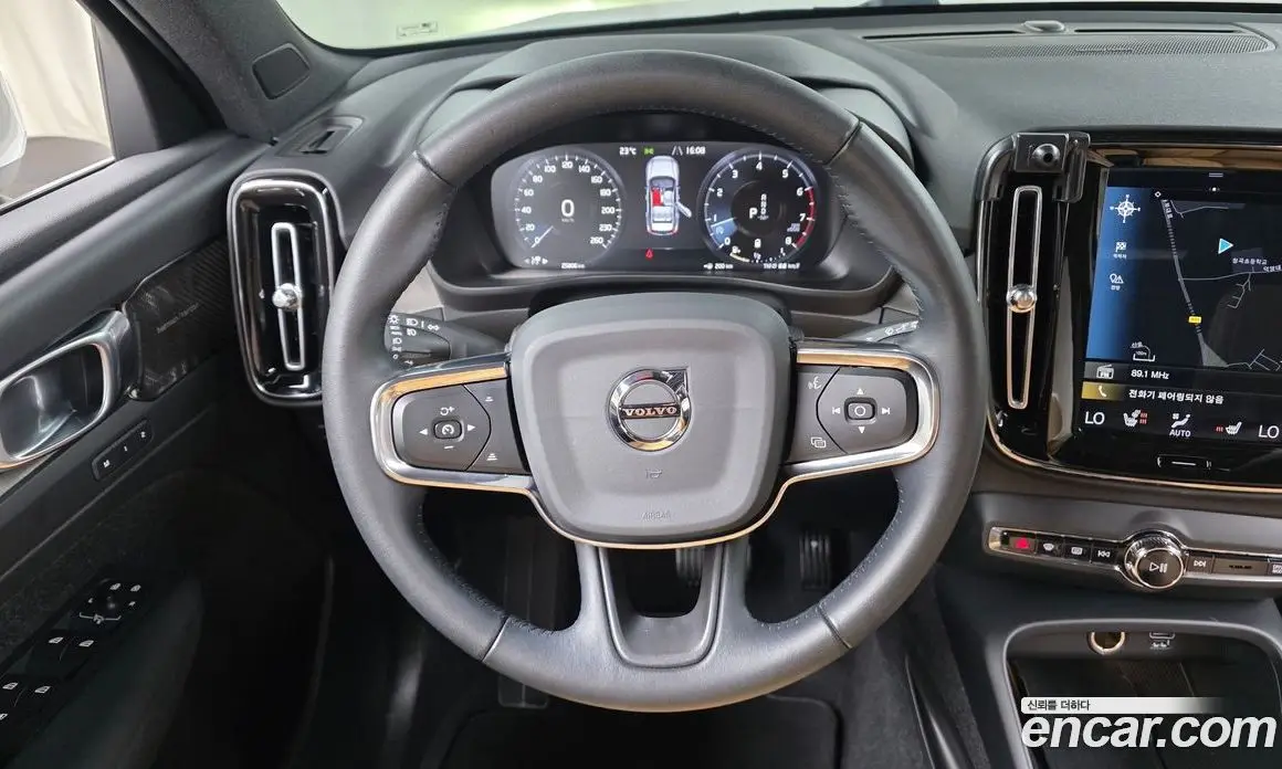 Volvo XC40 2020 2.0 АКПП, фото 19