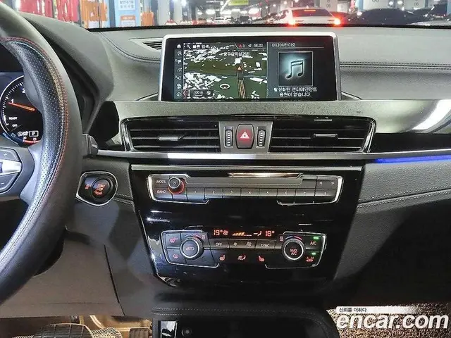 BMW X2 2018 2.0 АКПП, миниатюра 11