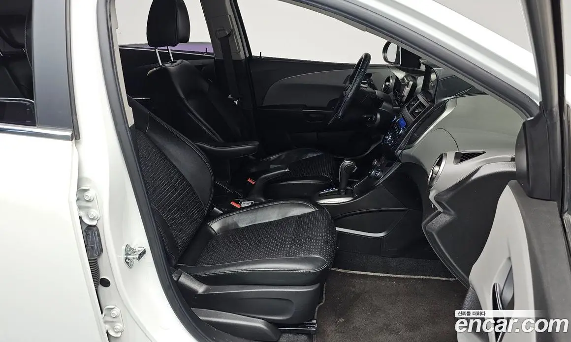 Chevrolet Aveo 2015 1.4 АКПП, фото 15