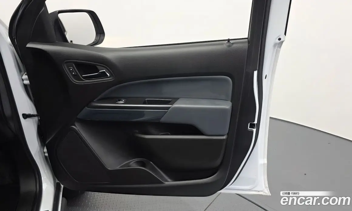 Chevrolet Colorado 2022 3.6 АКПП, фото 13