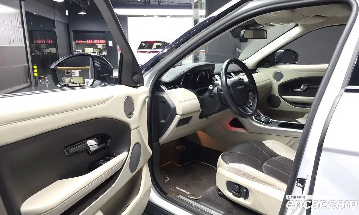 Land Rover Range Rover Evoque 2016 2.0 АКПП, фото 12
