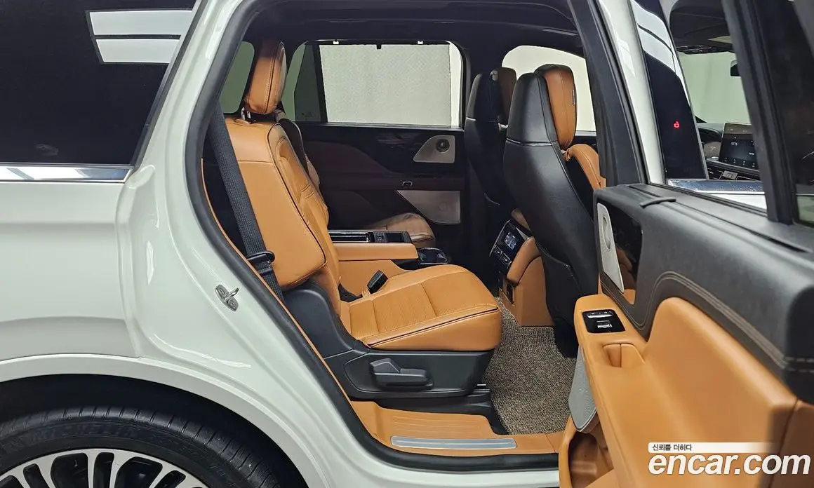Lincoln Aviator 2021 3.0 АКПП, фото 16 Lincoln Aviator 2021 3.0 АКПП, фото 16
