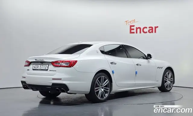 Maserati Quattroporte 2017 3.0 АКПП, миниатюра 2