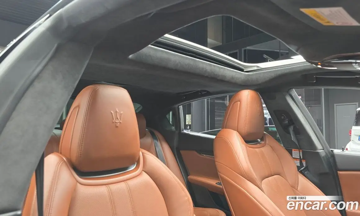 Maserati Quattroporte 2017 3.0 АКПП, фото 19