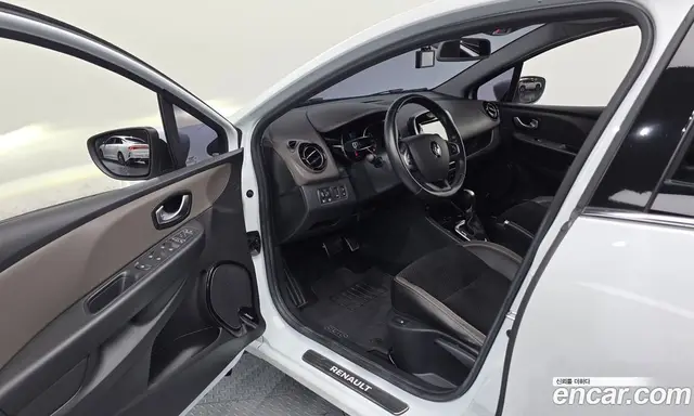 Renault (Samsung) Clio 2019 1.5 АКПП, миниатюра 12