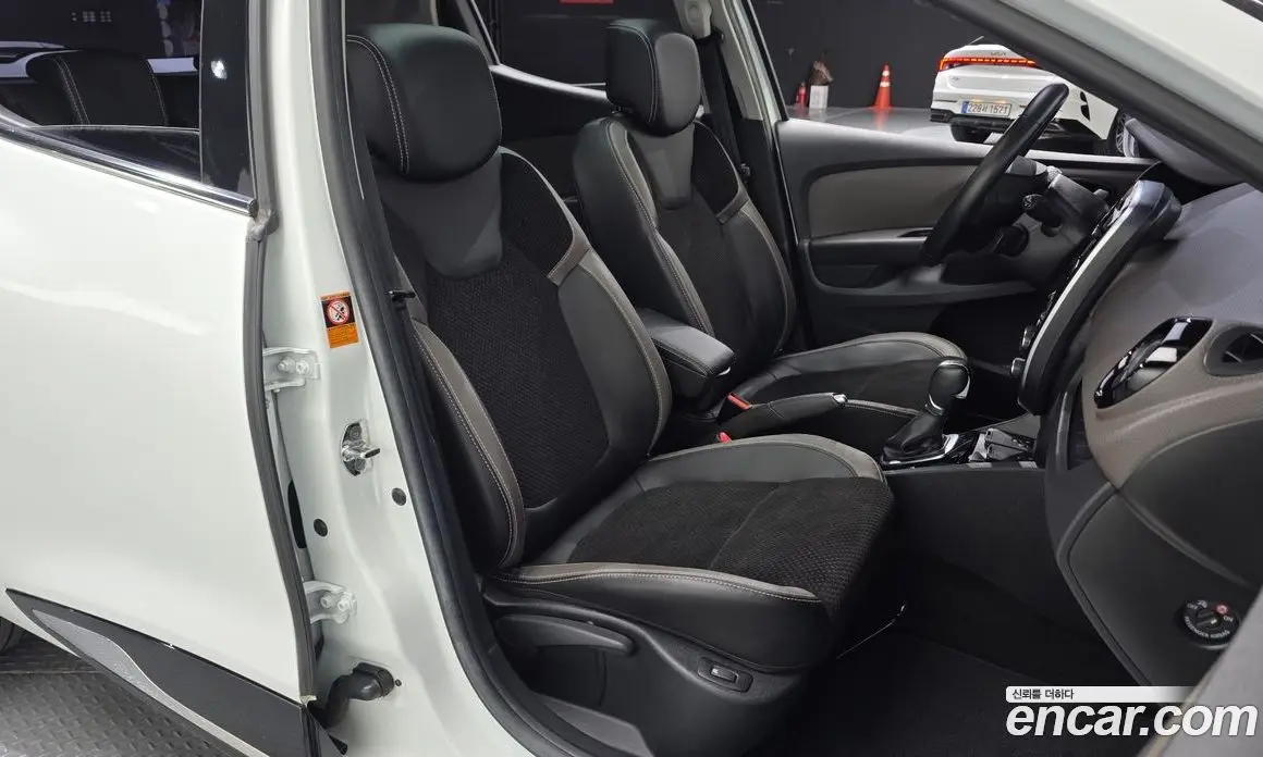 Renault (Samsung) Clio 2019 1.5 АКПП, фото 15